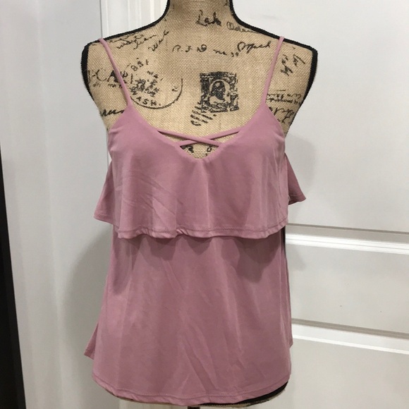 Lulus Tops - Lulu’s pink tank top